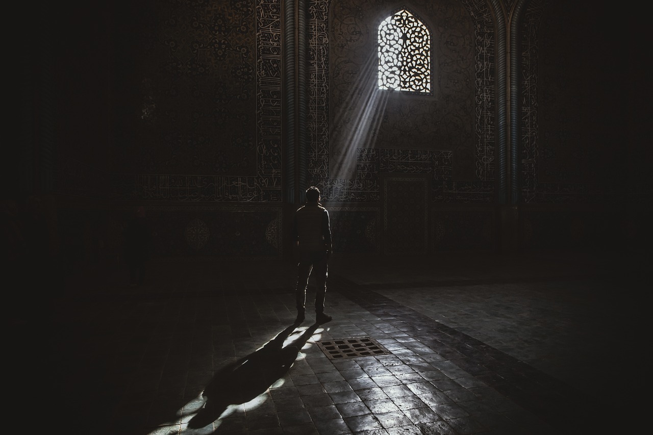 How to Frame Your Travel Photos for Maximum Impact